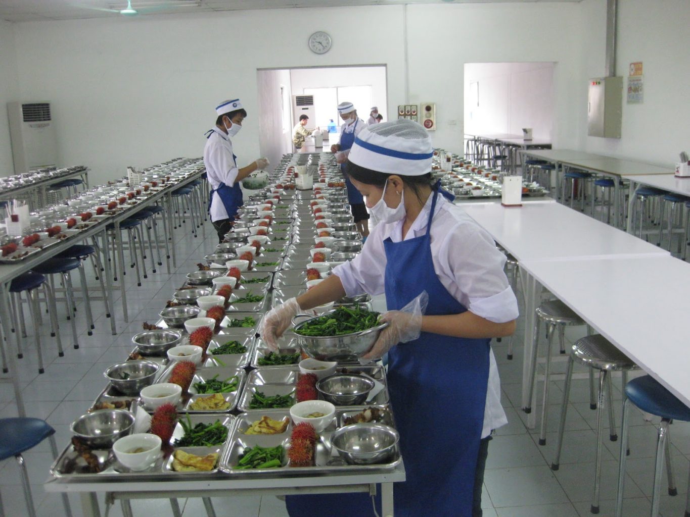 Suất cơm công nghiệp Đồng nai an toàn vệ sinh thực phẩm