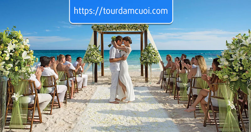 Kỷ niệm ngày cưới nên tặng gì giúp mang lại nhiều ý nghĩa - Wedding Tour