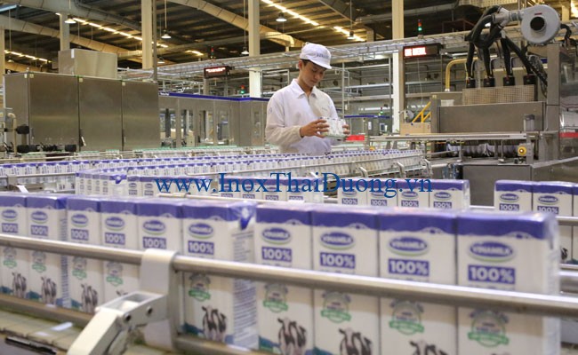 Ống inox 316 được sử dụng trong nhà máy sữa Vinamilk